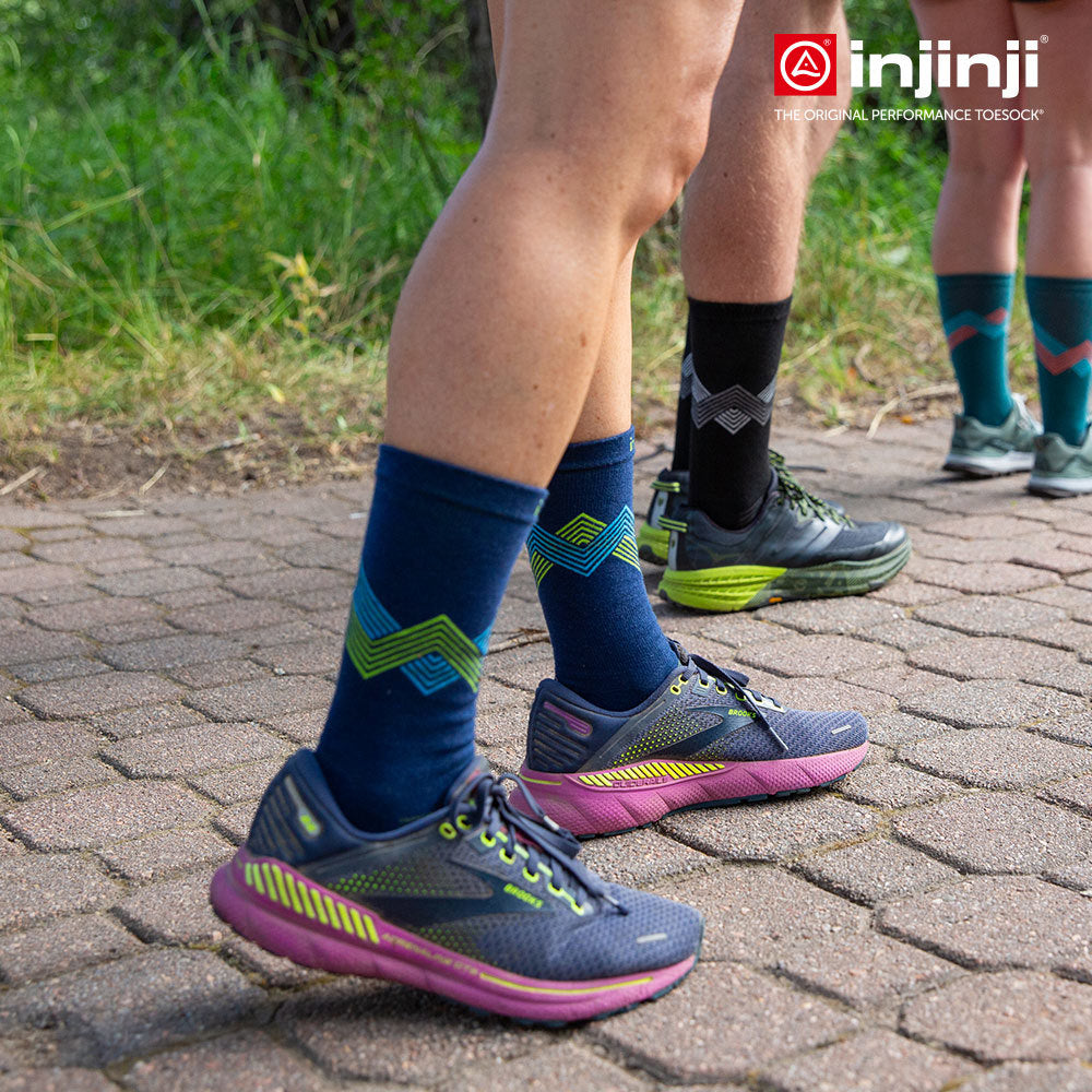 Injinji - 【injinji】Run輕量吸排五趾中筒襪NX (熾焰藍)  - NAA1958 | COOLMAX 快乾襪 吸濕排汗 輕量透氣 中筒襪