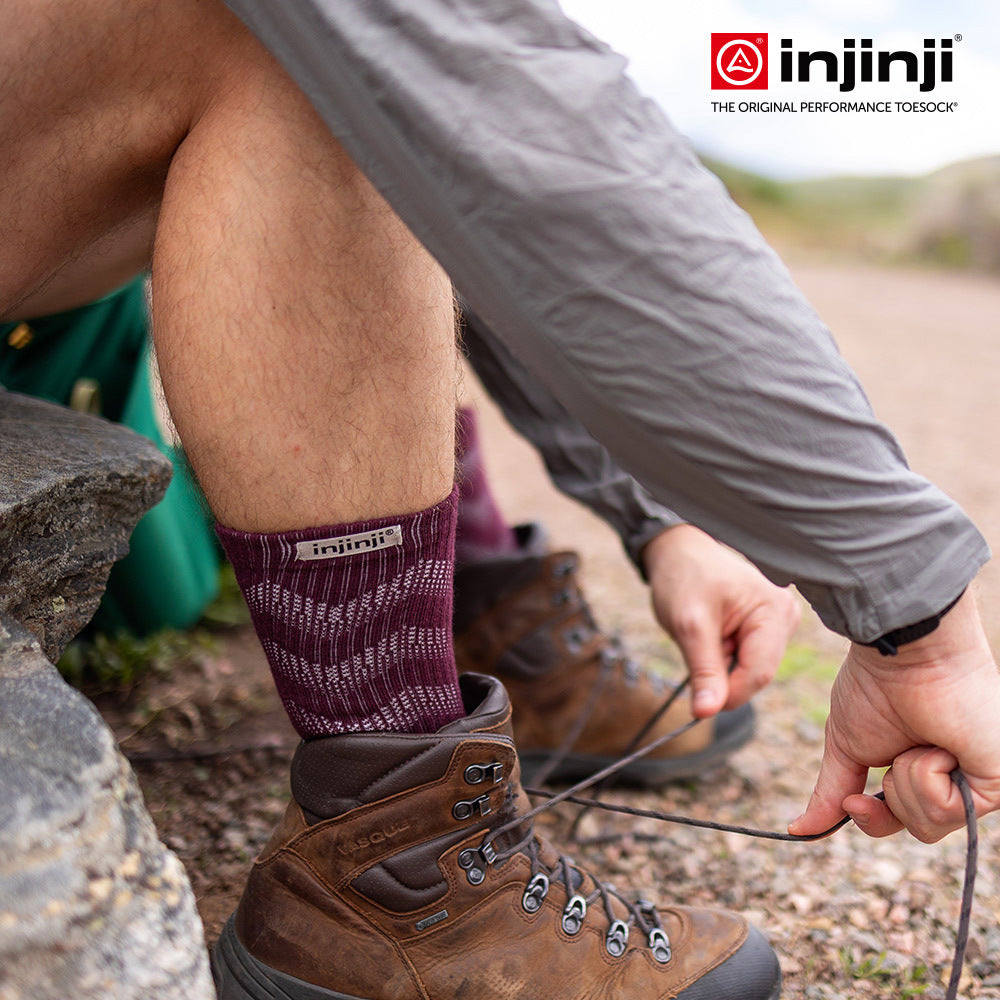 Injinji - 【injinji】Outdoor戶外避震羊毛五趾中筒襪NX (石榴紅)-AA7608 |五趾襪 登山襪 登山推薦 防臭抗菌 吸濕排汗 羊毛襪