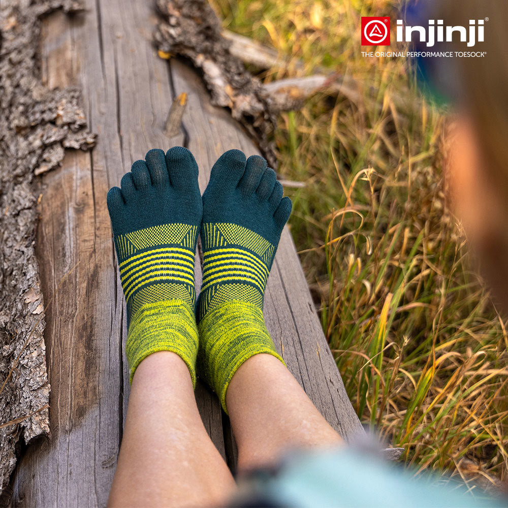 Injinji - 【injinji】女 Trail野跑避震吸排五趾短襪(螢火蟲) - WAA3834 | 厚底防震 運動員推薦 吸濕排汗 五趾襪