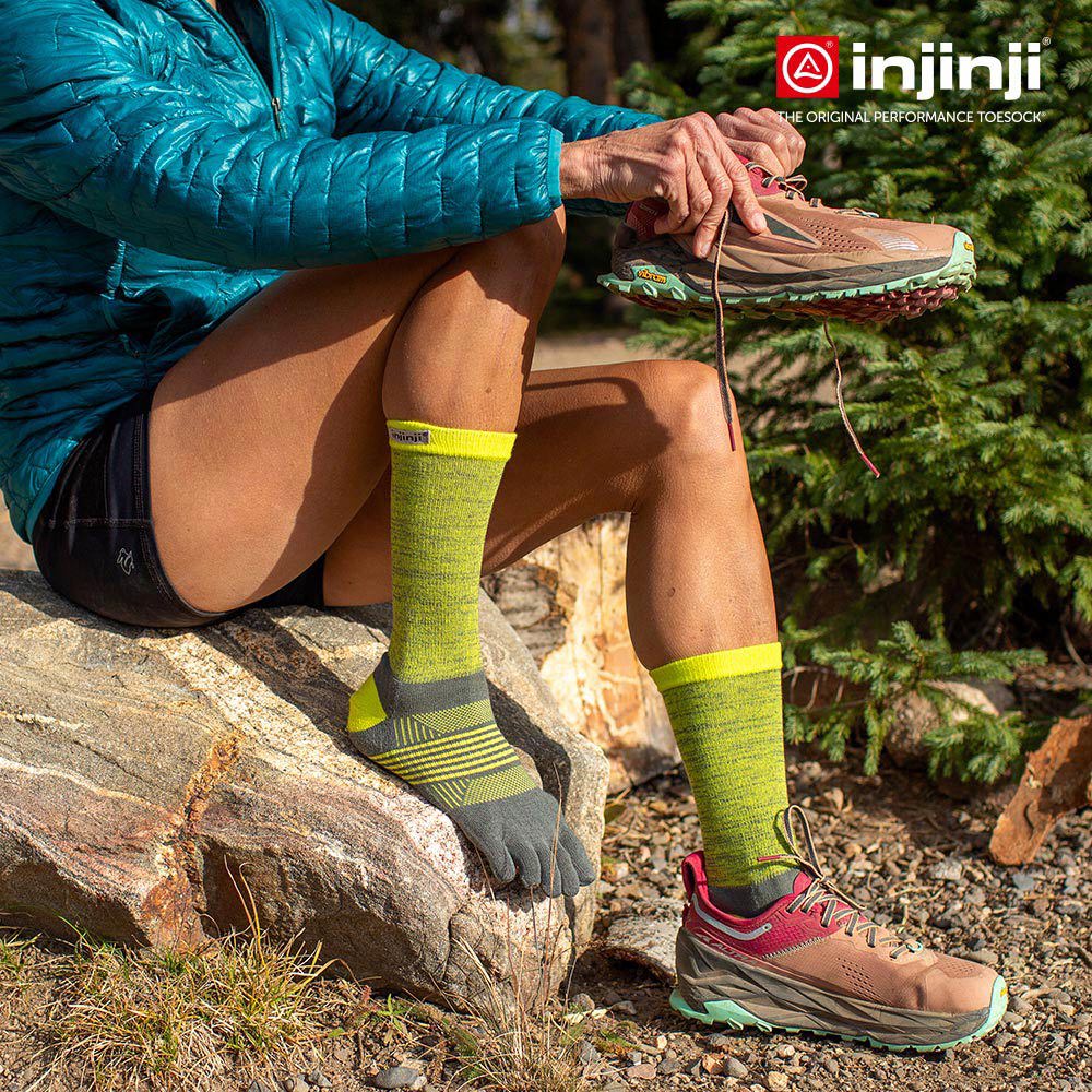 Injinji - 【injinji】女 Trail野跑避震吸排五趾中筒襪FX (閃電黃) - WAA3924 | 吸濕排汗 厚底防震 防腳底水泡 推薦女襪