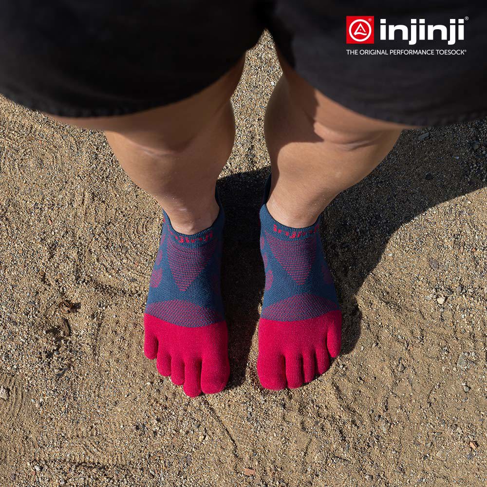 Injinji - 【injinji】女 Ultra Run終極系列五趾短襪 (莓果紅) - WAA6904  | 吸濕排汗 推薦女生 避震緩衝 推薦路跑用品 慢跑長跑 馬拉松襪