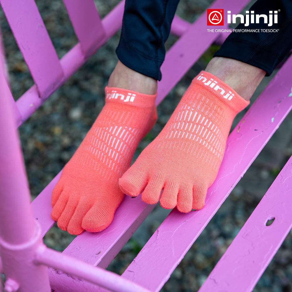 Injinji - 【injinji】女 Run輕量吸排五趾隱形襪NX(葡萄柚)  - WAA9014 | COOLMAX 女生腳型 吸濕排汗 輕量透氣 五趾襪 隱形襪